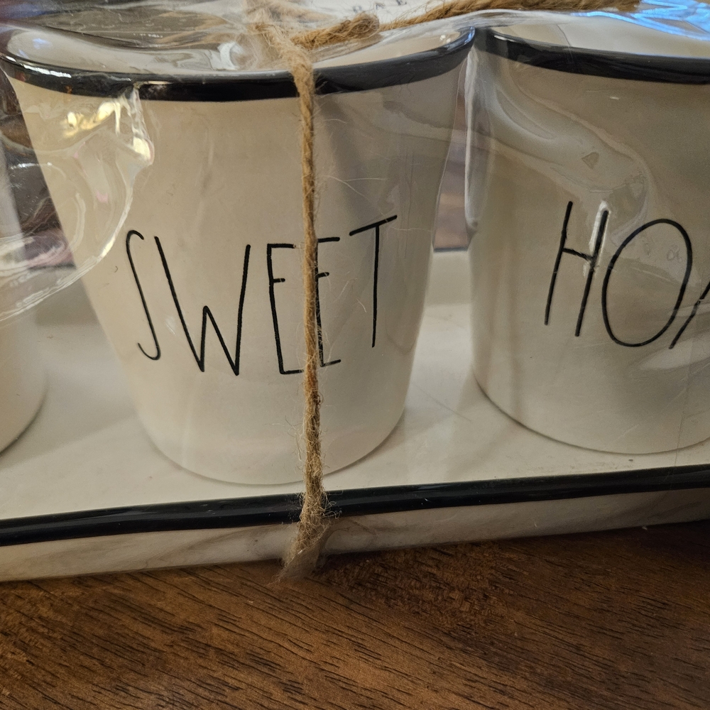 Rae Dunn Home Sweet Home Ceramic Set - Picture 4 of 4